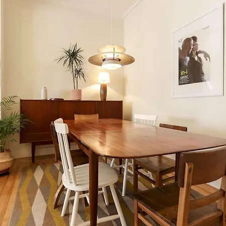 Stylish Flat In Principe Real By Guestready