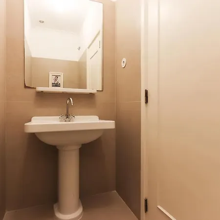 Appartement Stylish Flat In Principe Real By Guestready