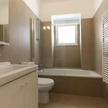 Appartement Stylish Flat In Principe Real By Guestready *